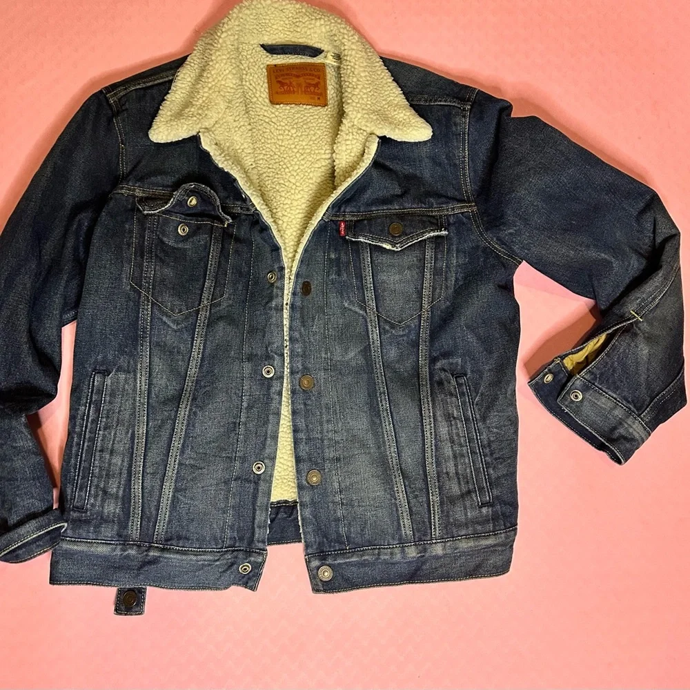 Levi's Sherpa Jean Jacket - Picture 2 of 5